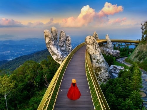 destination image